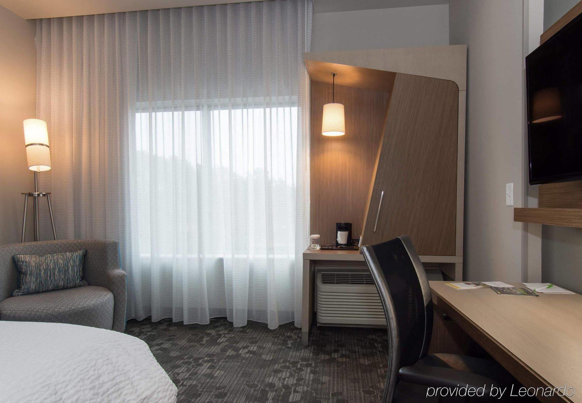 Courtyard By Marriott Raleigh-Durham Airport/Brier Creek Ξενοδοχείο Εξωτερικό φωτογραφία